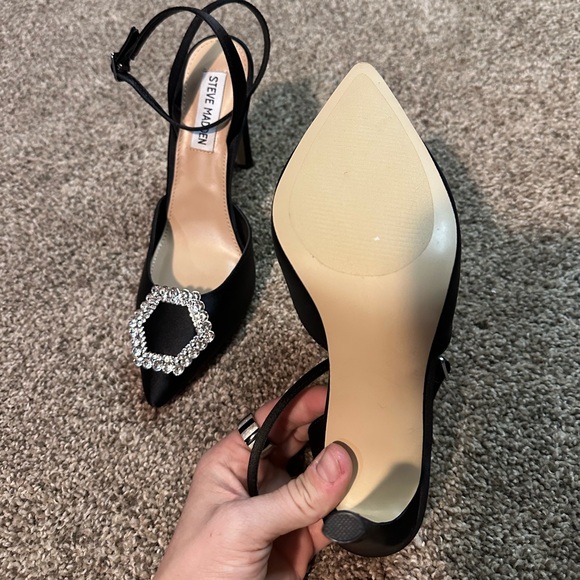 Steve Madden Black Satin Pumps w/ Jewel Toe - Picture 5 of 8